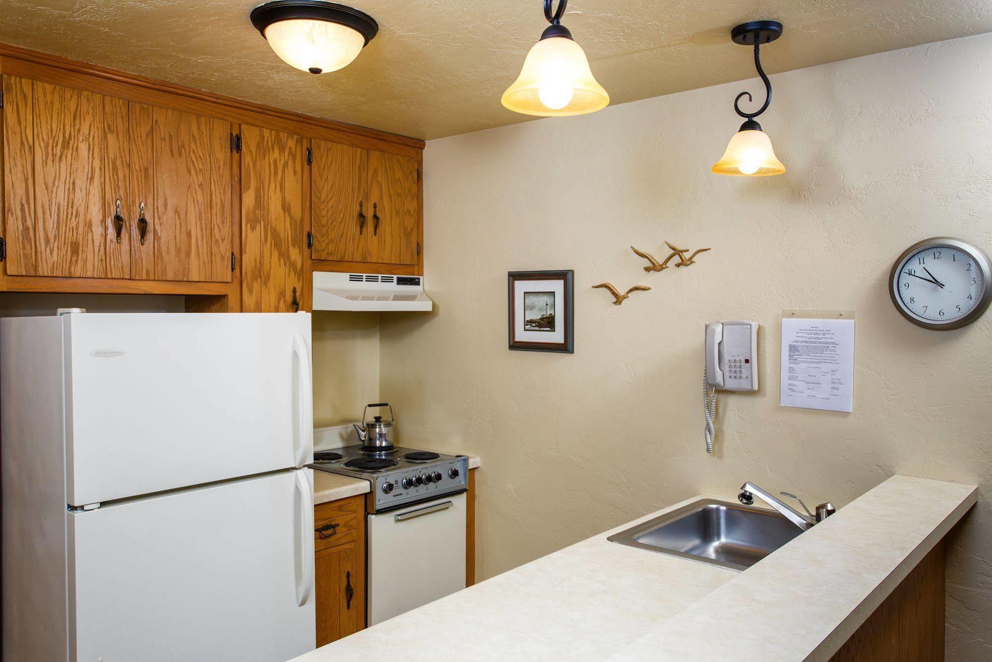 Waterbury Inn Ephraim Ngoại thất bức ảnh
